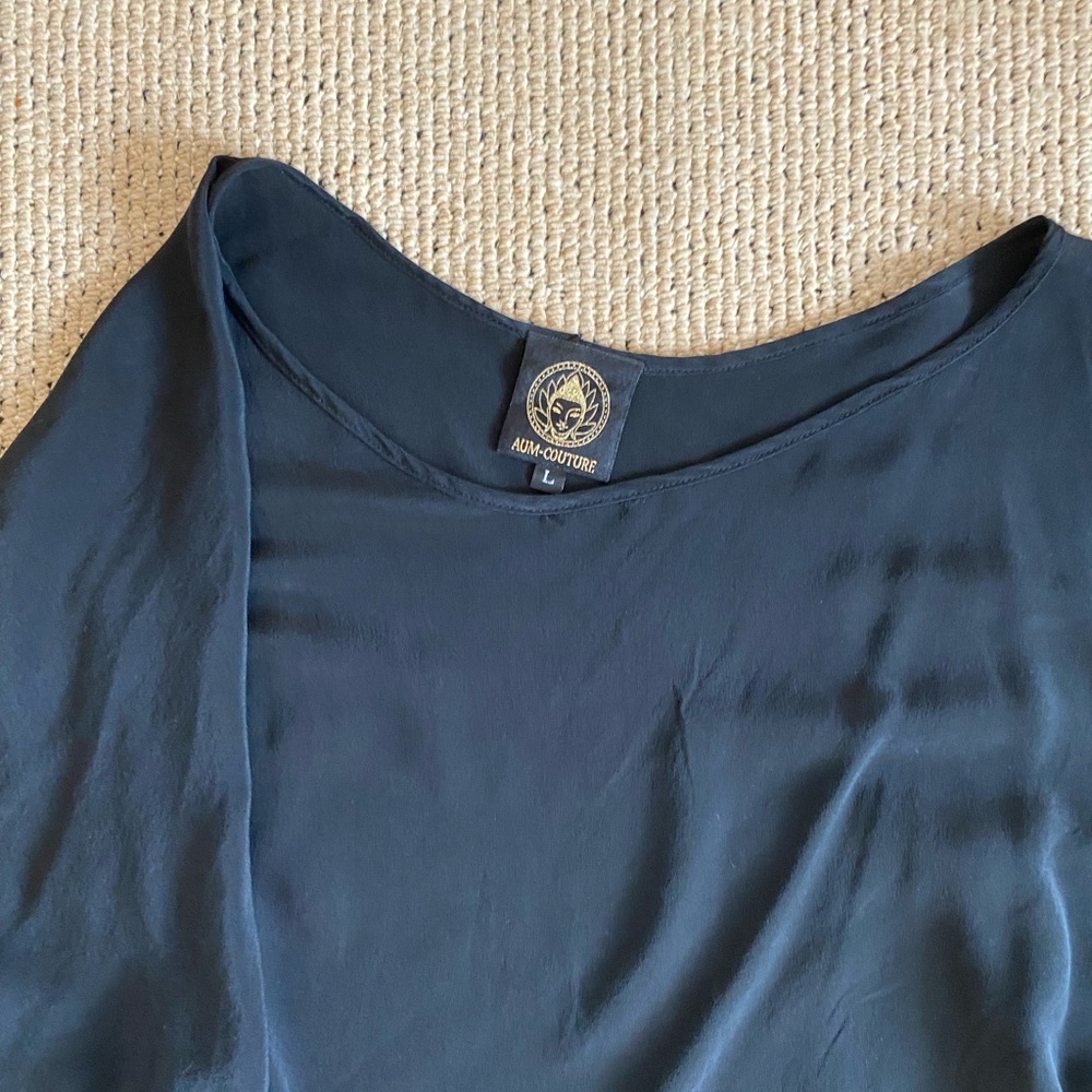 Aum Couture off-the-shoulder blouse